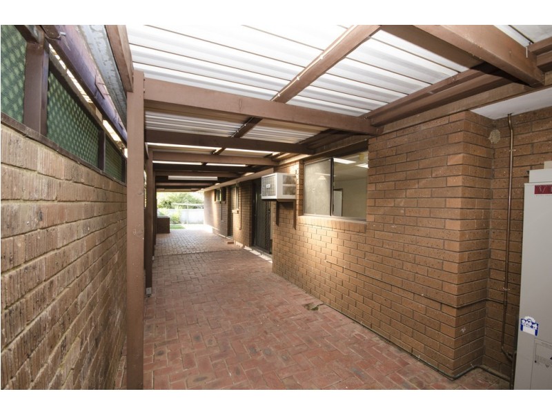 9 Poplar Street, Wodonga VIC 3690