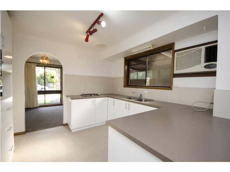 9 Poplar Street, Wodonga VIC 3690