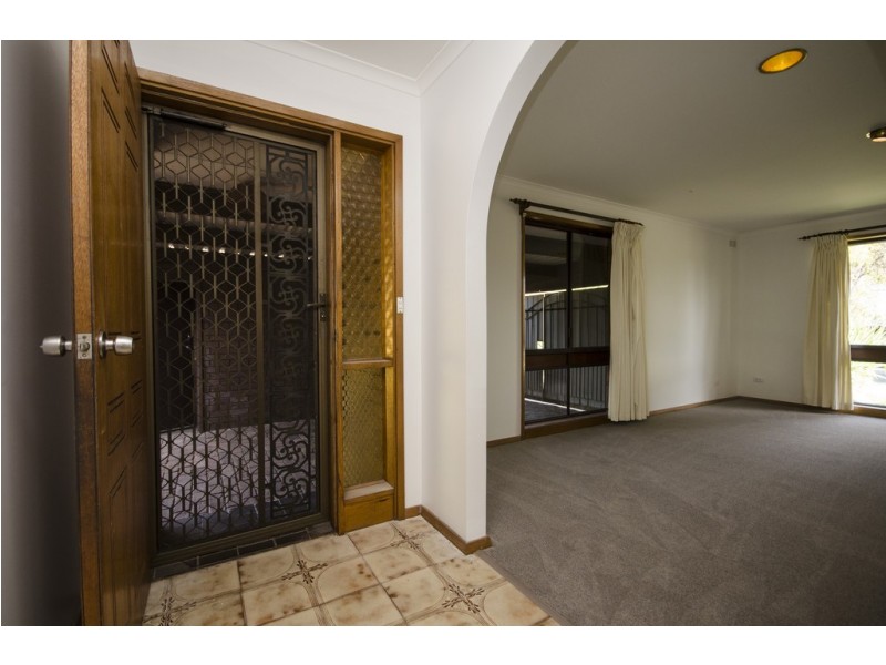 9 Poplar Street, Wodonga VIC 3690