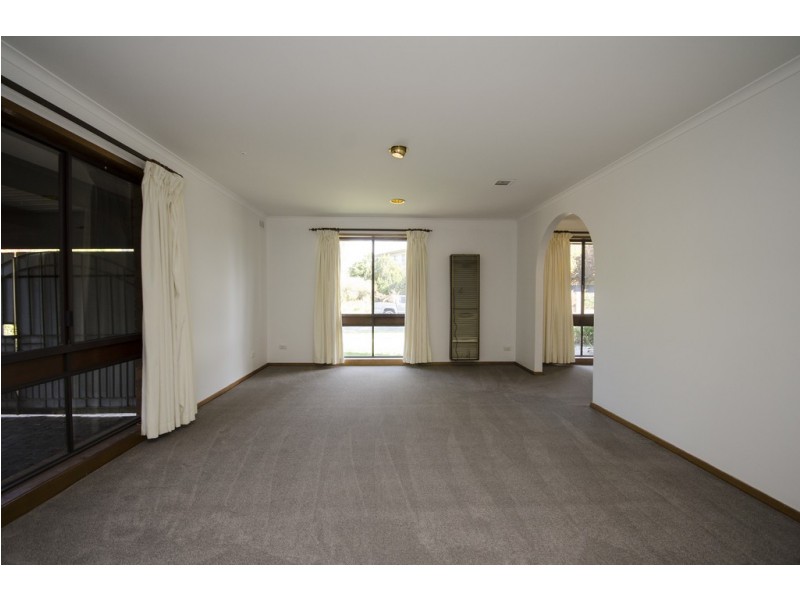 9 Poplar Street, Wodonga VIC 3690