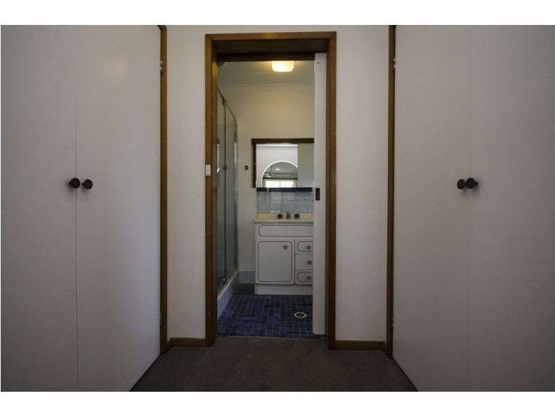 9 Poplar Street, Wodonga VIC 3690