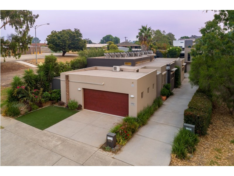262 Lawrence Street, Wodonga VIC 3690