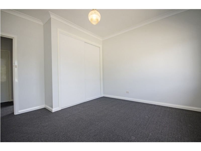 467 Bownds Street, Lavington NSW 2641