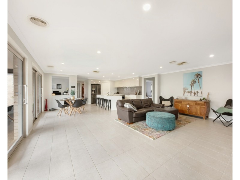 30 Rogers Avenue, Wodonga VIC 3690