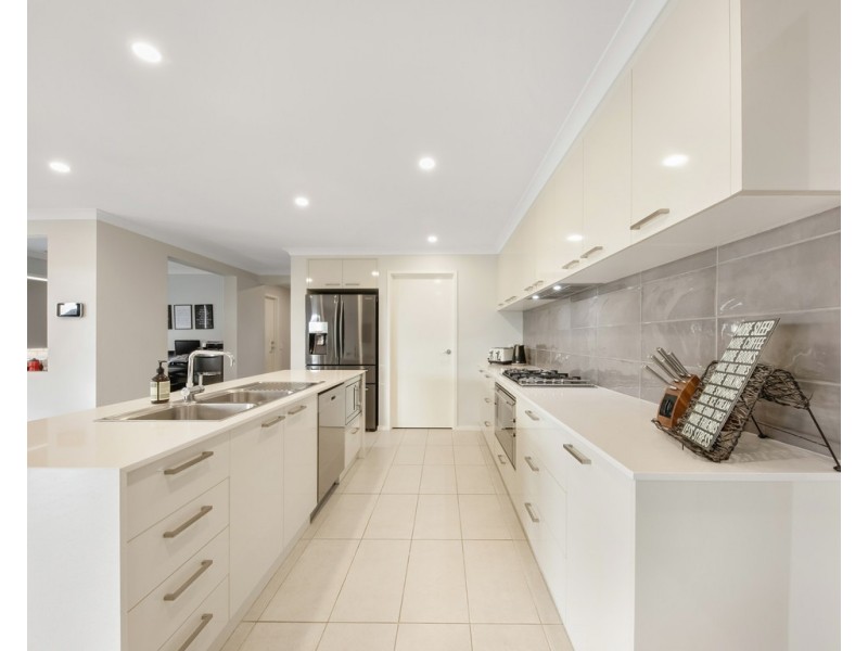 30 Rogers Avenue, Wodonga VIC 3690