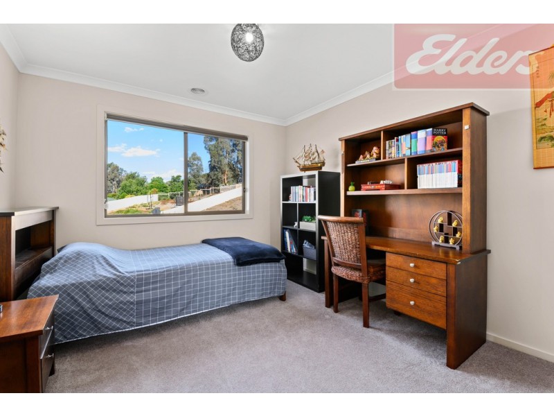 16 Krueger Street, Baranduda VIC 3691