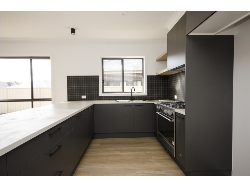 89 Axford Boulevard, Wodonga VIC 3690