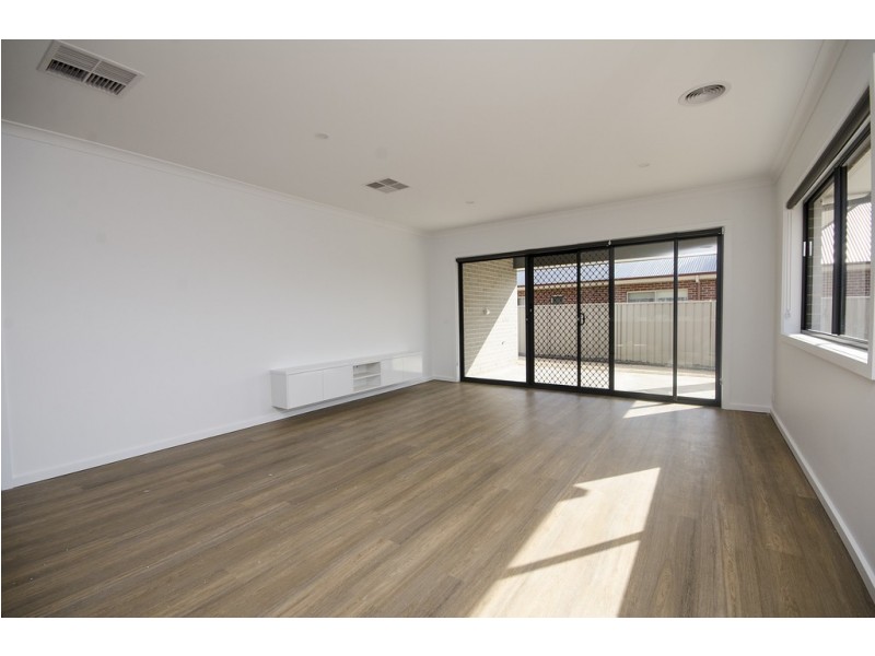 89 Axford Boulevard, Wodonga VIC 3690