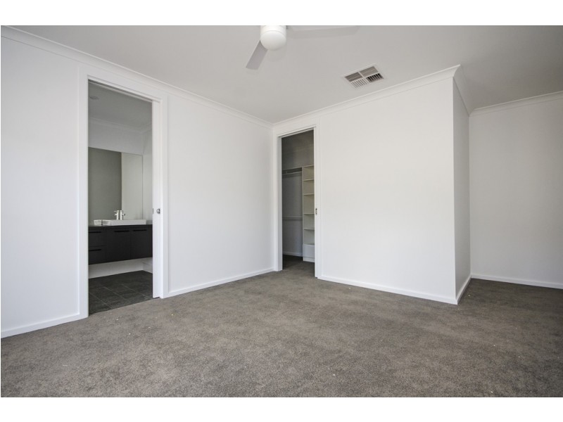 89 Axford Boulevard, Wodonga VIC 3690