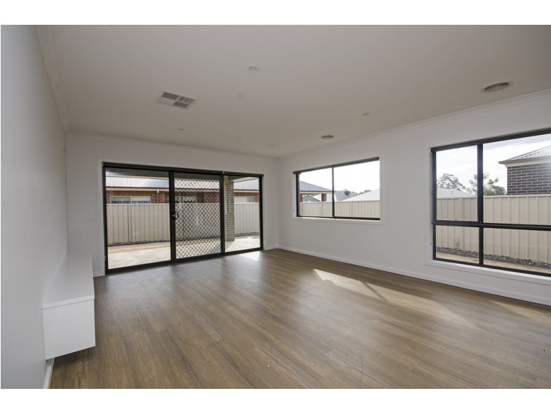 89 Axford Boulevard, Wodonga VIC 3690