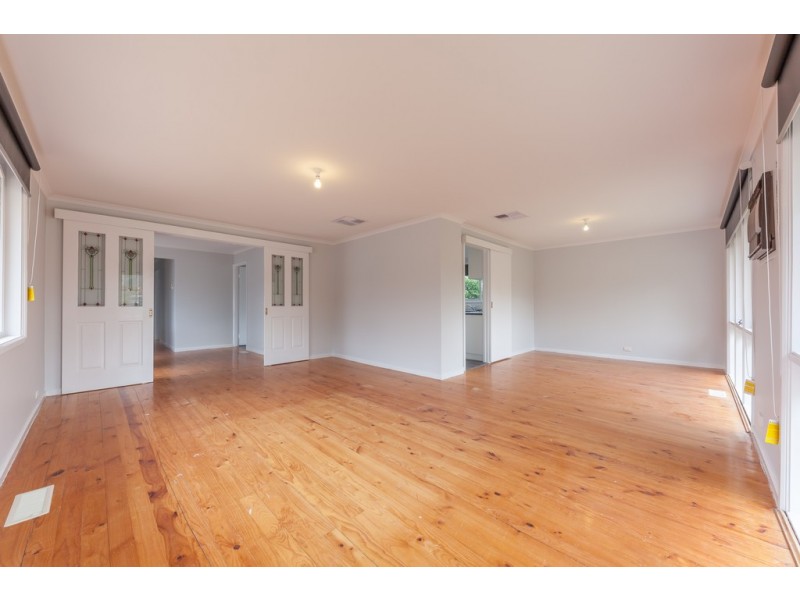 21 Holmes Court, Wodonga VIC 3690