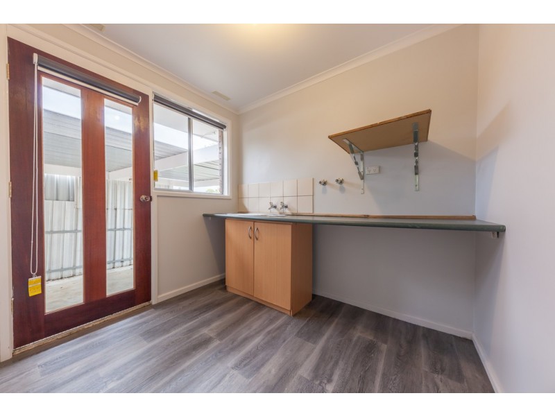 21 Holmes Court, Wodonga VIC 3690