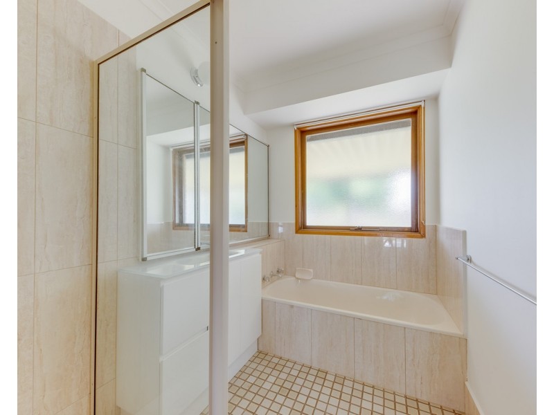 25 Gayview Drive, Wodonga VIC 3690