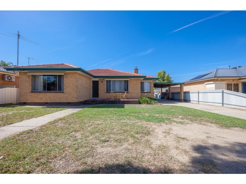 450 Alldis Avenue, Lavington NSW 2641