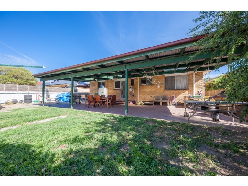 450 Alldis Avenue, Lavington NSW 2641