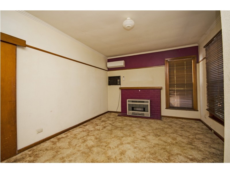 24 MARK STREET, Wodonga VIC 3690