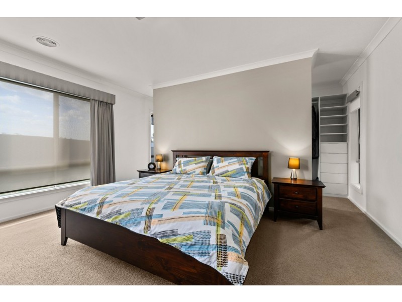 207 Kaitlers Road, Lavington NSW 2641