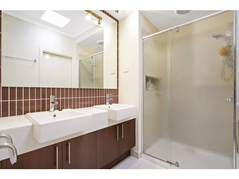 65 Victoria Cross Parade, Wodonga VIC 3690