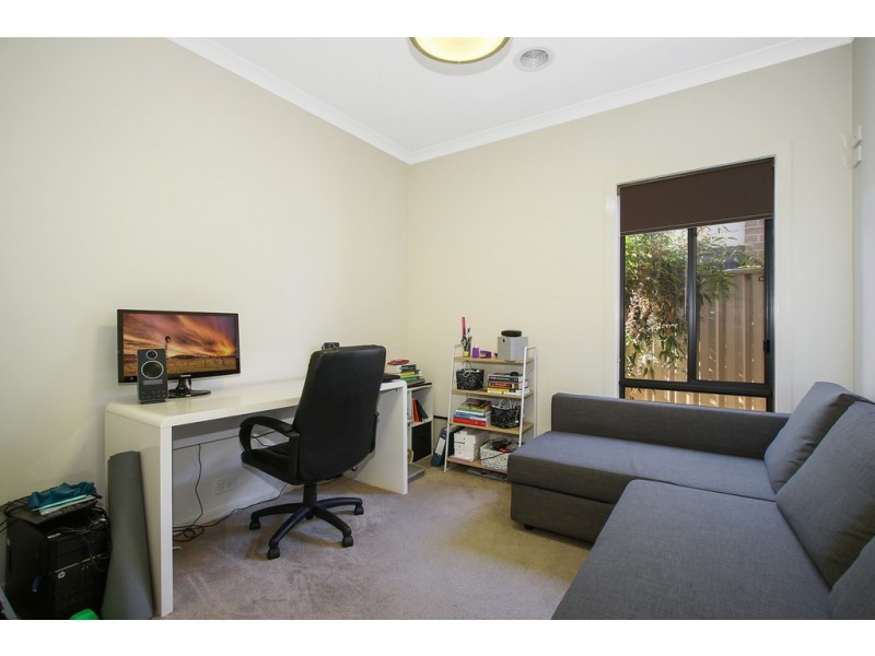 65 Victoria Cross Parade, Wodonga VIC 3690