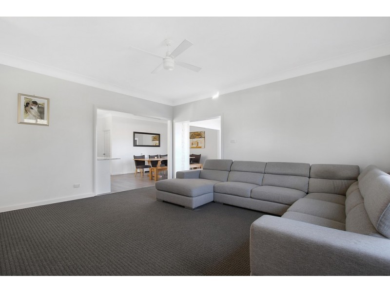 566 Roach Street, Lavington NSW 2641