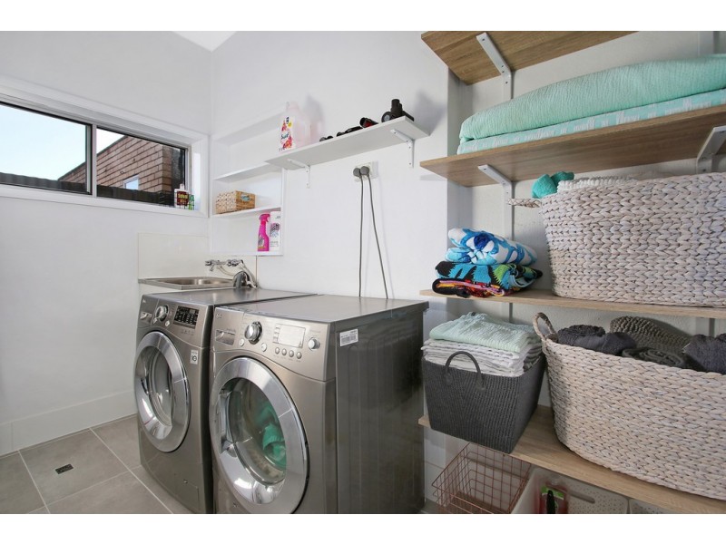 566 Roach Street, Lavington NSW 2641