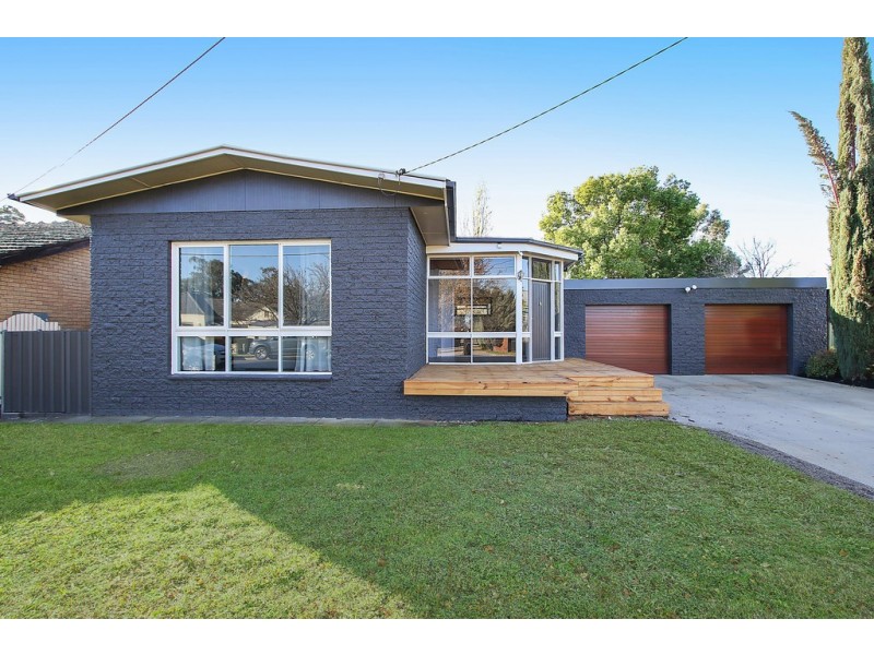 566 Roach Street, Lavington NSW 2641