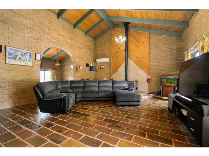 12 Murra Court, Kiewa VIC 3691