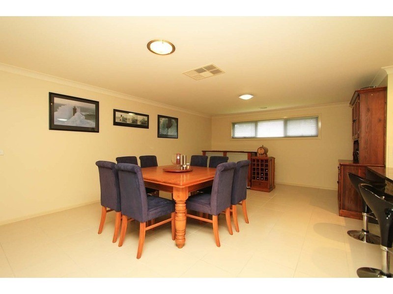 4 Blue Bonnet Way, Wodonga VIC 3690