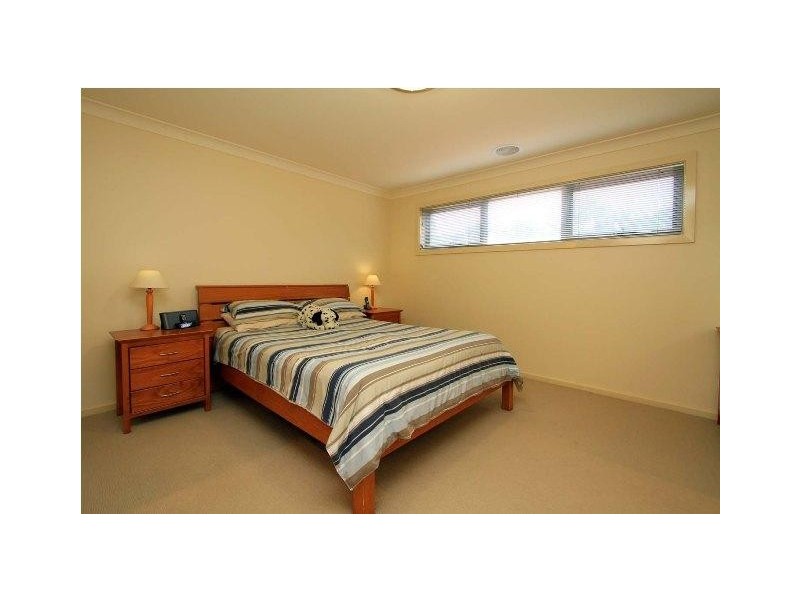 4 Blue Bonnet Way, Wodonga VIC 3690