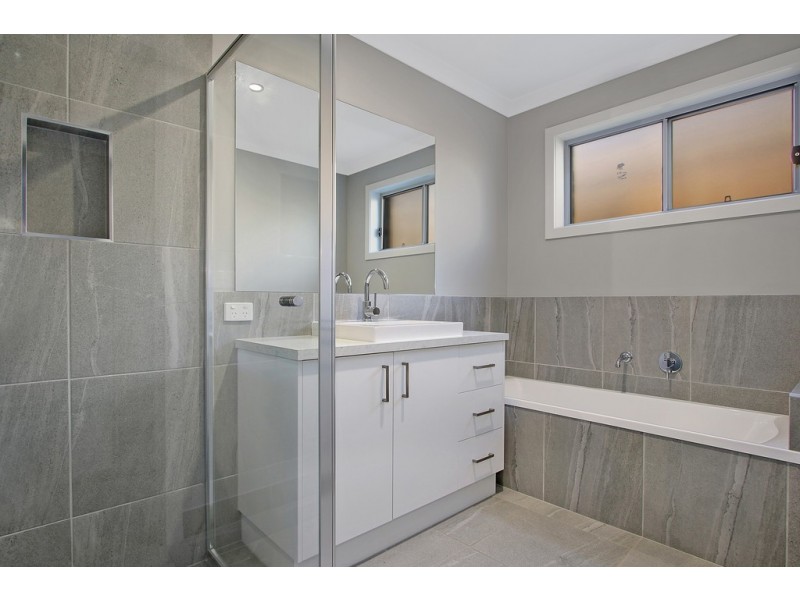 12 Grieve Way, Wodonga VIC 3690