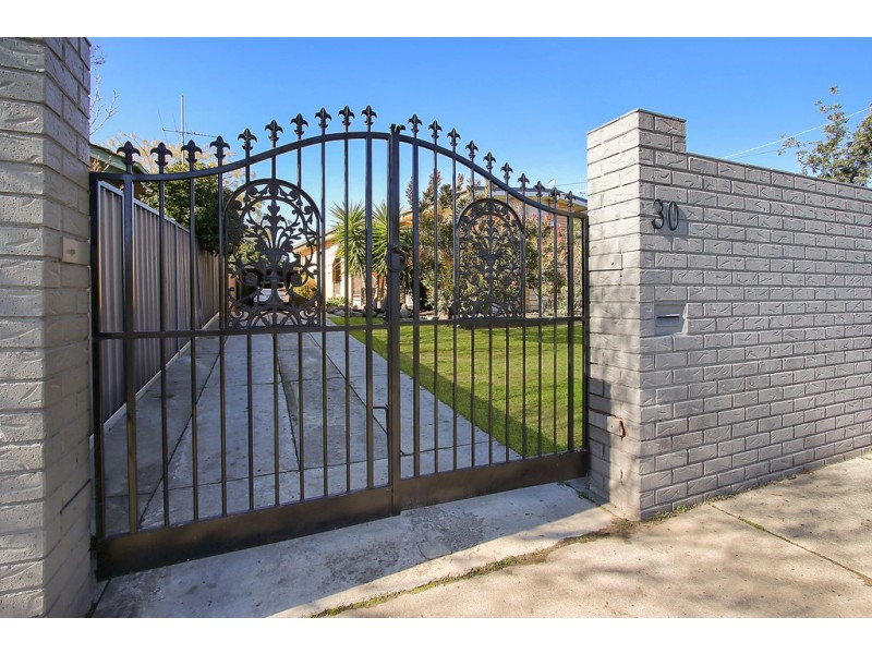 30 Melrose Drive, Wodonga VIC 3690