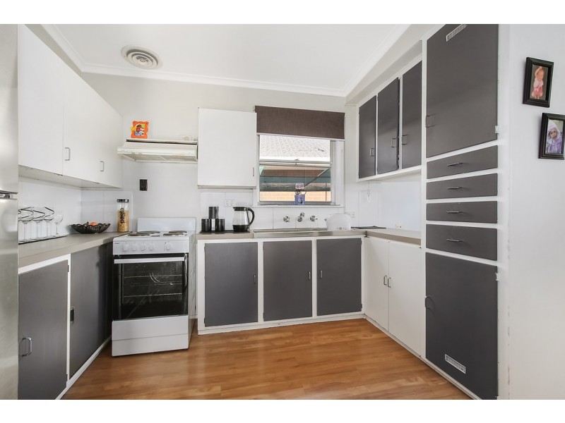 30 Melrose Drive, Wodonga VIC 3690