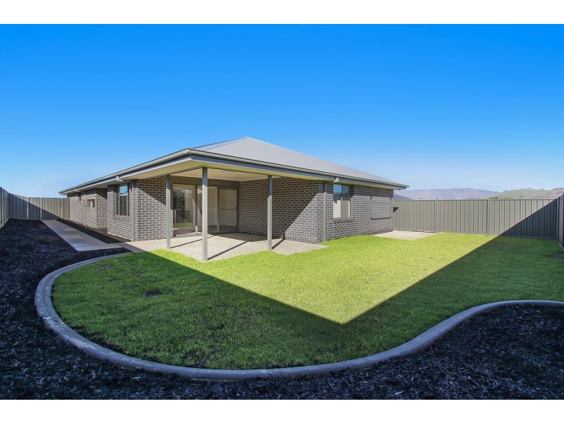 9 Canon Street, Leneva VIC 3691