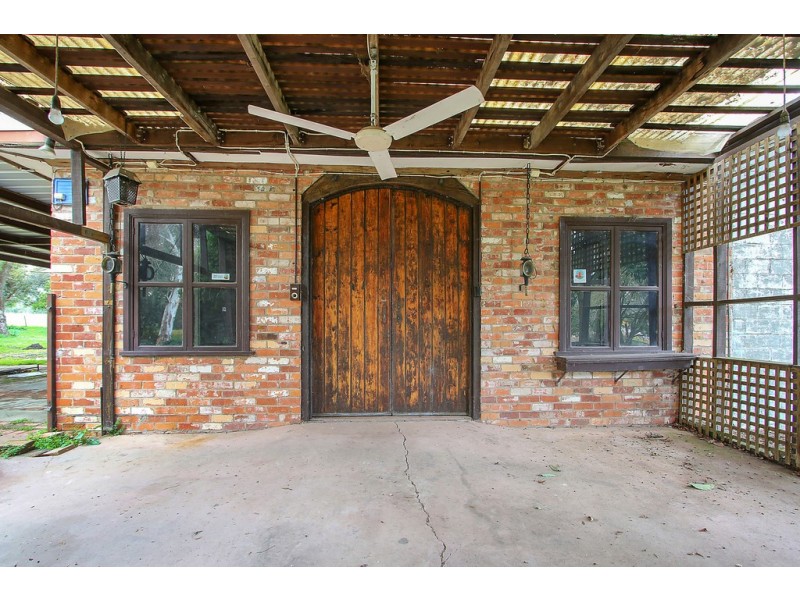 923 Gundowring Road, Gundowring VIC 3691