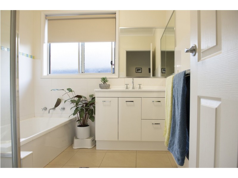 52 Gallipoli Street, Corowa NSW 2646