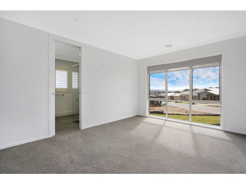32 Jensen Crescent, Wodonga VIC 3690