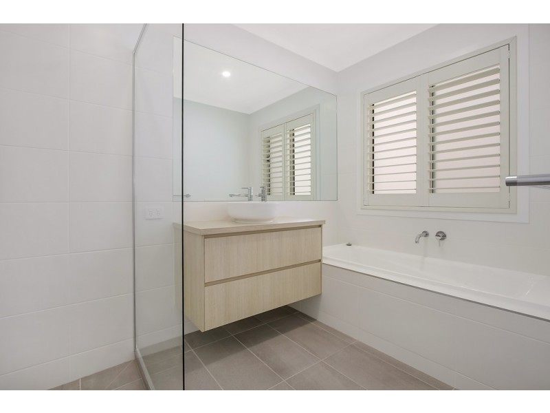 32 Jensen Crescent, Wodonga VIC 3690