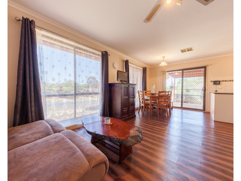 28 Bruce Street, Wodonga VIC 3690