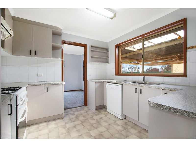 2 Dirru Court, Springdale Heights NSW 2641