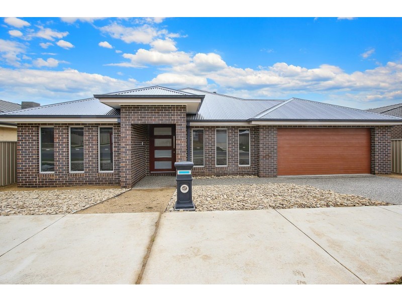 8 Keighran Avenue, Wodonga VIC 3690