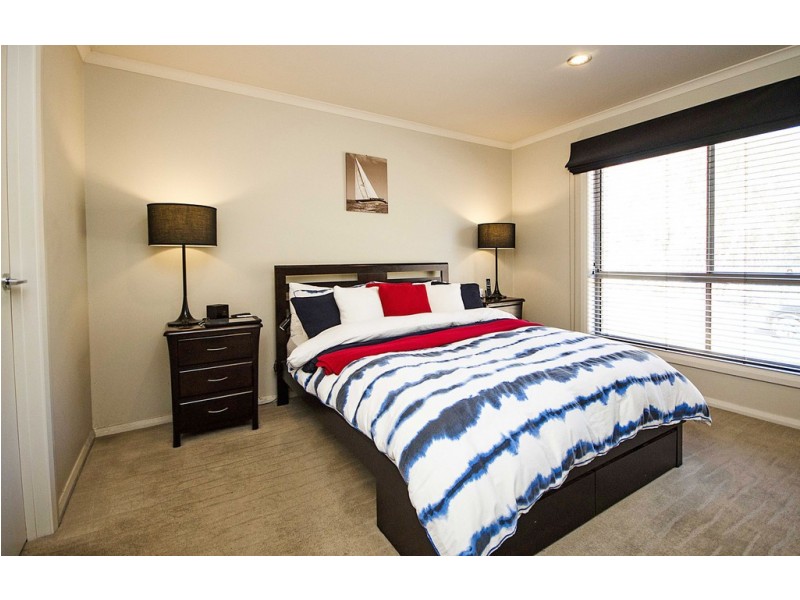 11 Mortimer Terrace, Leneva VIC 3691