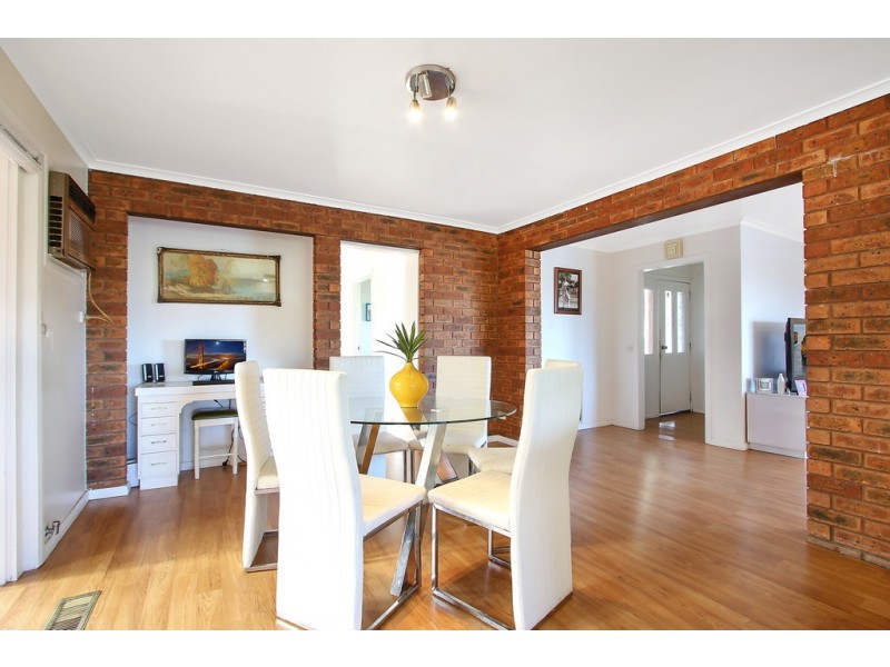 410 Colley Street, Lavington NSW 2641