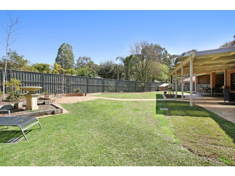 3 Stenzel Crescent, Baranduda VIC 3691