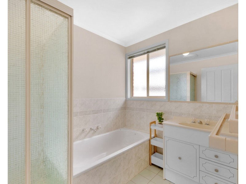 25 Peacock Avenue, Wodonga VIC 3690