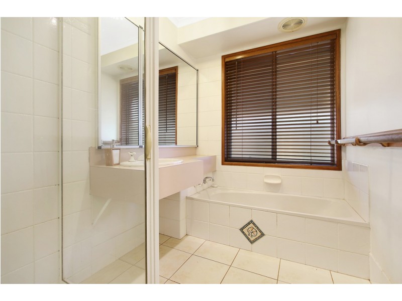 10 McGregor Court, Wodonga VIC 3690