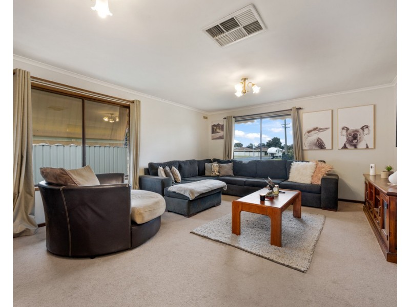 17 Campbell Avenue, Wodonga VIC 3690