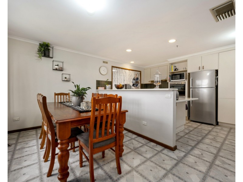 17 Campbell Avenue, Wodonga VIC 3690