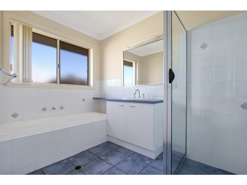 529 Iluka Crescent, Lavington NSW 2641