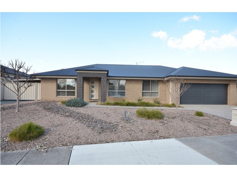 4 Thornbill Terrace, Bandiana VIC 3694