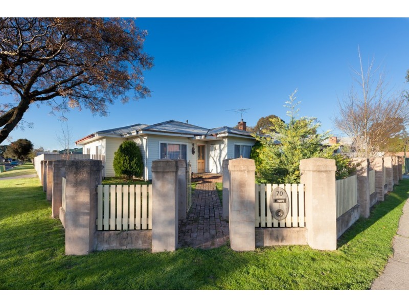 70 Lawrence Street, Wodonga VIC 3690
